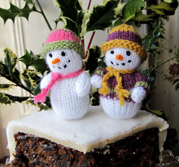 Flutterby Patch Knitted  snowman free pattern 