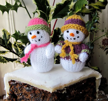 Flutterby Patch Knitted Snowman Free Pattern